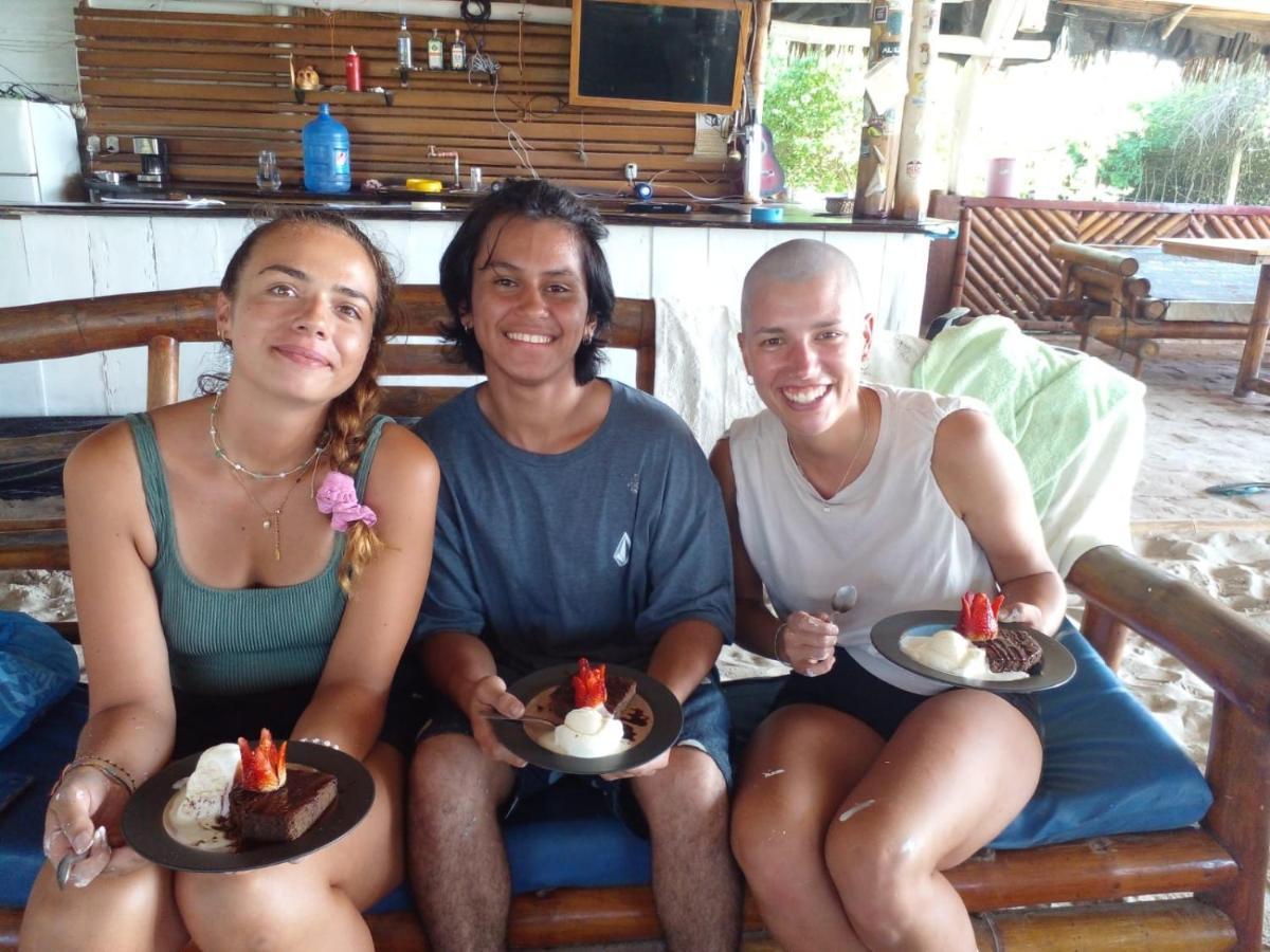 Kamala Surf & Backpacker Hostel Montañita Eksteriør billede