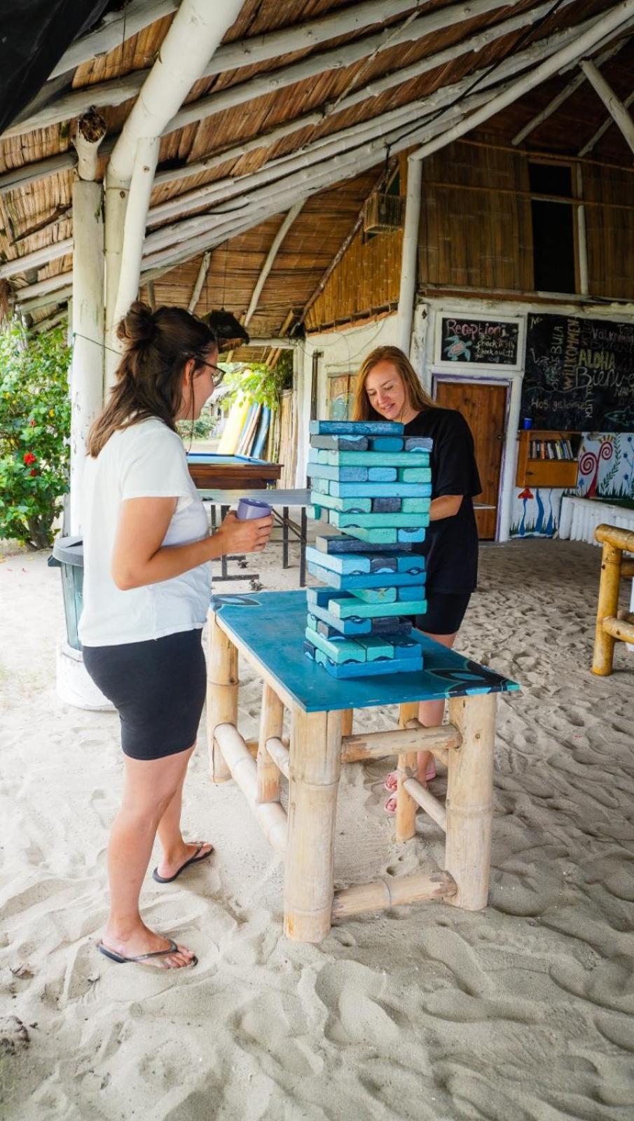 Kamala Surf & Backpacker Hostel Montañita Eksteriør billede